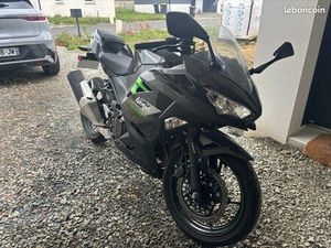 KAWASAKI NINJA 400