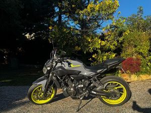 YAMAHA MT-07 – 2017 – 28 000 KM – LIGNE SC PROJECT CORSA