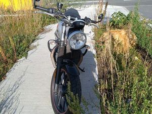 TRIUMPH STREET TWIN 900 ABS NON A2