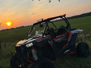 POLARIS RZR XP 1000