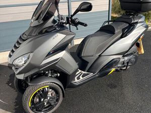 SCOOTER MÉTROPOLIS 400 GT