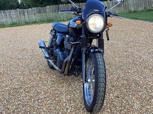 TRIUMPH BONNEVILLE T 100 BLACK