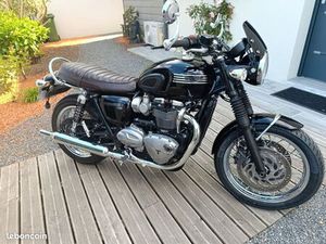 TRIUMPH BONNEVILLE T120 JET BLACK
