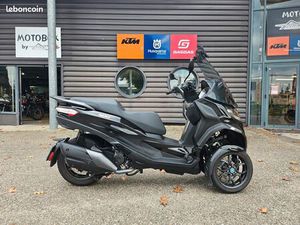 PIAGGIO MP3 400 HPE ASR ABS + MOTOBOX