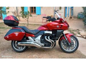 MAGIFIQUE HONDA CTX 1300 ABS