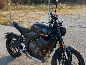 TRIUMPH TRIDENT 660 A2 (2025)