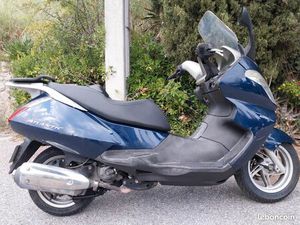 APRILIA ATLANTIC 125 CT OK, RIEN À PRÉVOIR