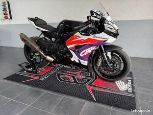 HONDA CBR 1000RR-R