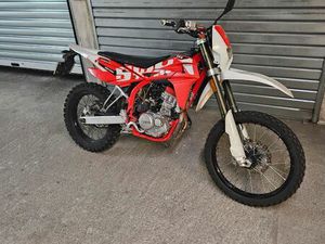 ENDURO SWM RS 125 R