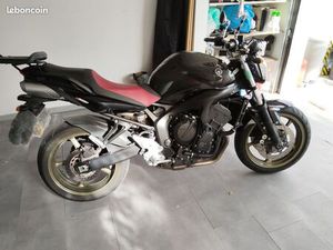 YAMAHA FZ6 2010