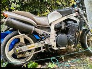 SUZUKI GSX R 1100 CAFE&APOS; RACER &APOS;89