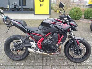 KAWASAKI Z 650