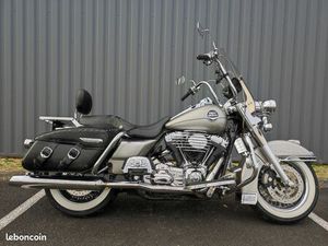HARLEY DAVIDSON FLH 1584 ROAD KING CLASSIC