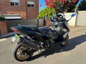 YAMAHA - TMAX 560 TECH MAX - 2022