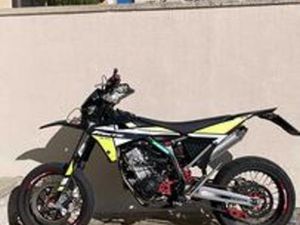 FANTIC MOTARD 125 - 2023