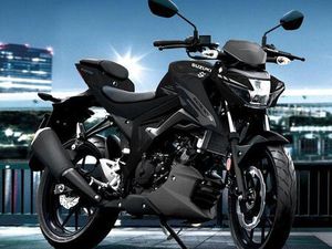 SUZUKI GSX-S 125 4J.GARA. 73,5CMSITZH. MÖGLICH A1 B196