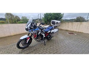 HONDA AFRICA TWIN CRF1100 DCT BATALHA