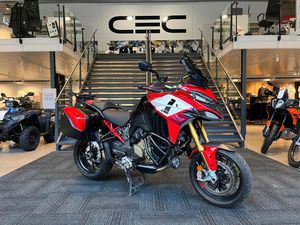 DUCATI MULTISTRADA V4 PIKES PEAK - VÄLUTRUSTAD • 2022