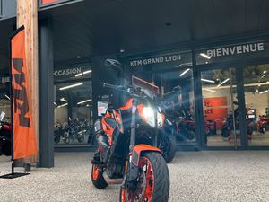KTM 890 DUKE GP