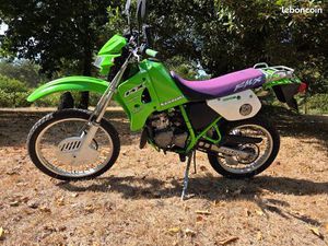 KAWASAKI KMX125