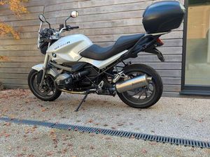 BMW R1200R