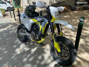 701 HUSQVARNA 2023 SUPERMOTARD