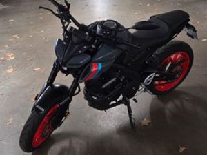 YAMAHA MT 125