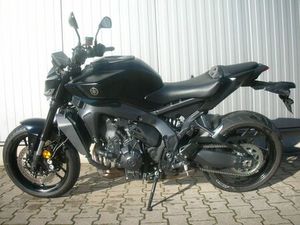 YAMAHA MT-09 Y-AMT Y-AMT AUTOMATIC
