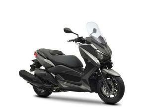YAMAHA X-MAX 400