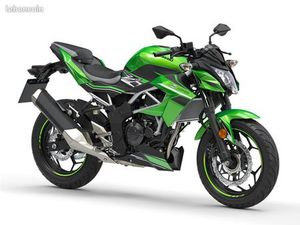 KAWASAKI Z125 PRATIQUEMENT NEUVE