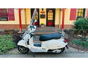 VESPA GTS SUPER 300 ABS ASR LED