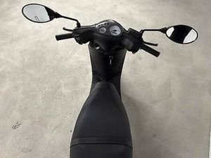 PIAGGIO ZIP 50 4 TAKT 45 KM/H CANTON NIDWALD -