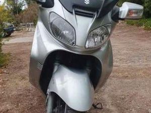 SUZUKI - BURGMAN 650 EXECUTIVE