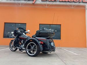 HARLEY-DAVIDSON TOUR CVO