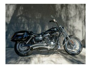 2011 HARLEY-DAVIDSON® FXDC SUPER GLIDE® CUSTOM