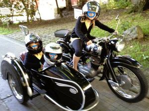 NSU MAX MIT STEIB SEITENWAGEN LS 200