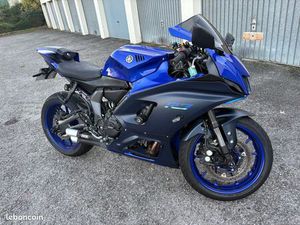 YAMAHA YZF R7