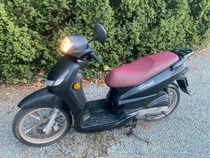 ② PEUGEOT TWEET 50