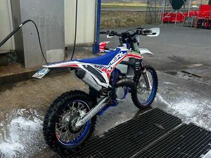 125 SIX DAYS SHERCO
