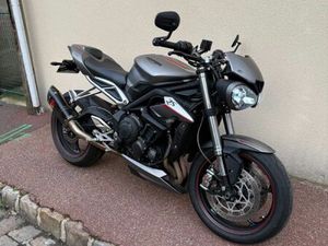 TRIUMPH STREET TRIPLE 765 RS