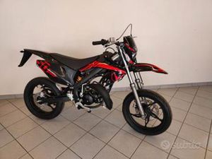 VENT DERAPAGE 50 SKATE GIA&APOS; MODELLO 2026