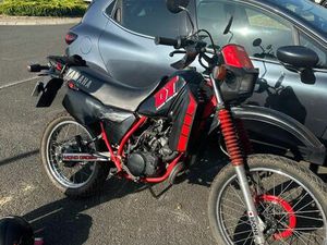 YAMAHA DT125