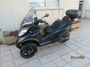 PIAGGIO MP3