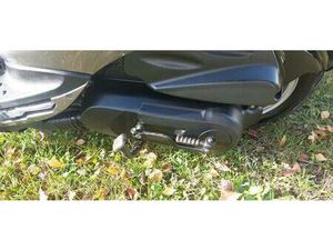 ② KYMCO SENTO 100 CC.