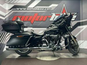 HARLEY DAVIDSON - STREET GLIDE