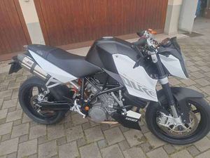 990 SUPER DUKE
