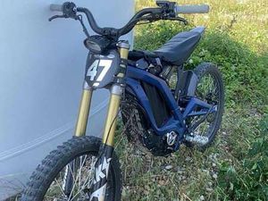 SURRON LIGHT BEE (VIELE OPTISCHE TUNINGTEILE)