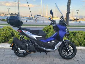 APRILIA SR GT 200 174 CM3, 2022 GOD.