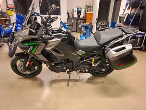2025 KAWASAKI VERSYS 1000 SE LT FULLY EQUIPPED