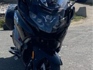 VENDS MOTO BMW K-1600-GTL, ÉTAT IRRÉPROCHABLE, ANNÉE 2023-11223KM